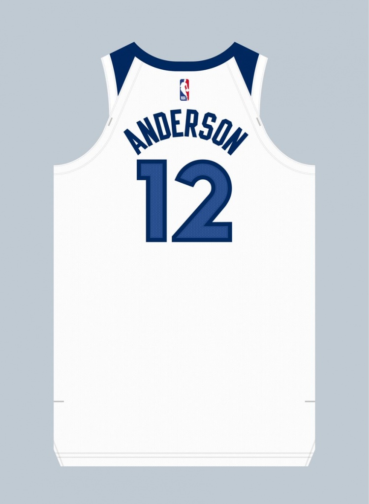 u8官网-👀李凯尔在森林狼身披三个不同球衣号码征战 队史第一人！